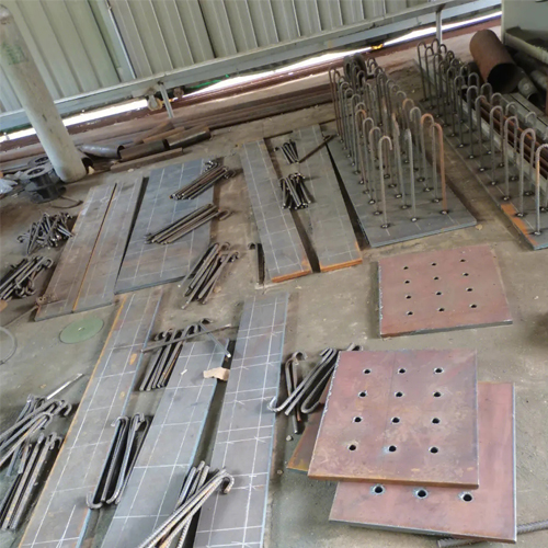 有哪些其他因素会影响石家庄预埋件位置的确定？