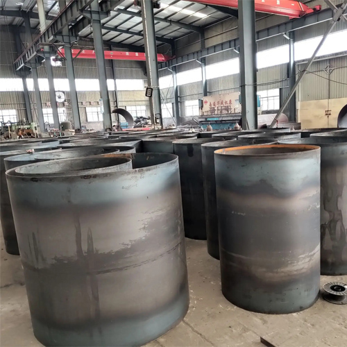 选择石家庄钢护筒的材质时考虑哪些条件？